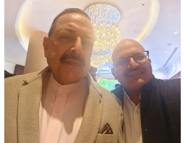 Mamosure representatives with Shri Jitendra Singh, Cabinet Minister for Science & Technology, Government of India